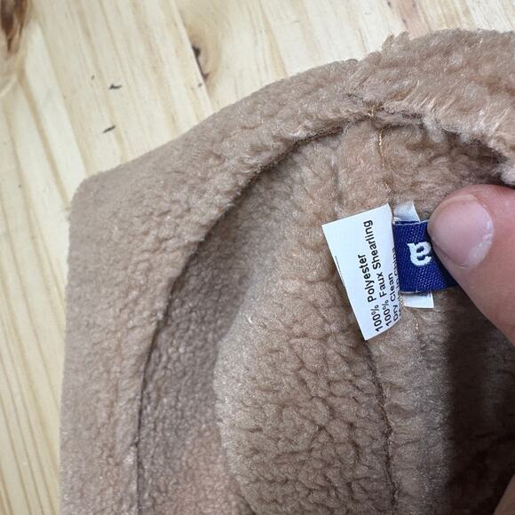 Hat Attack Womens One Size Reversible Faux Shearling Bucket Hat Natural - Picture 6 of 7